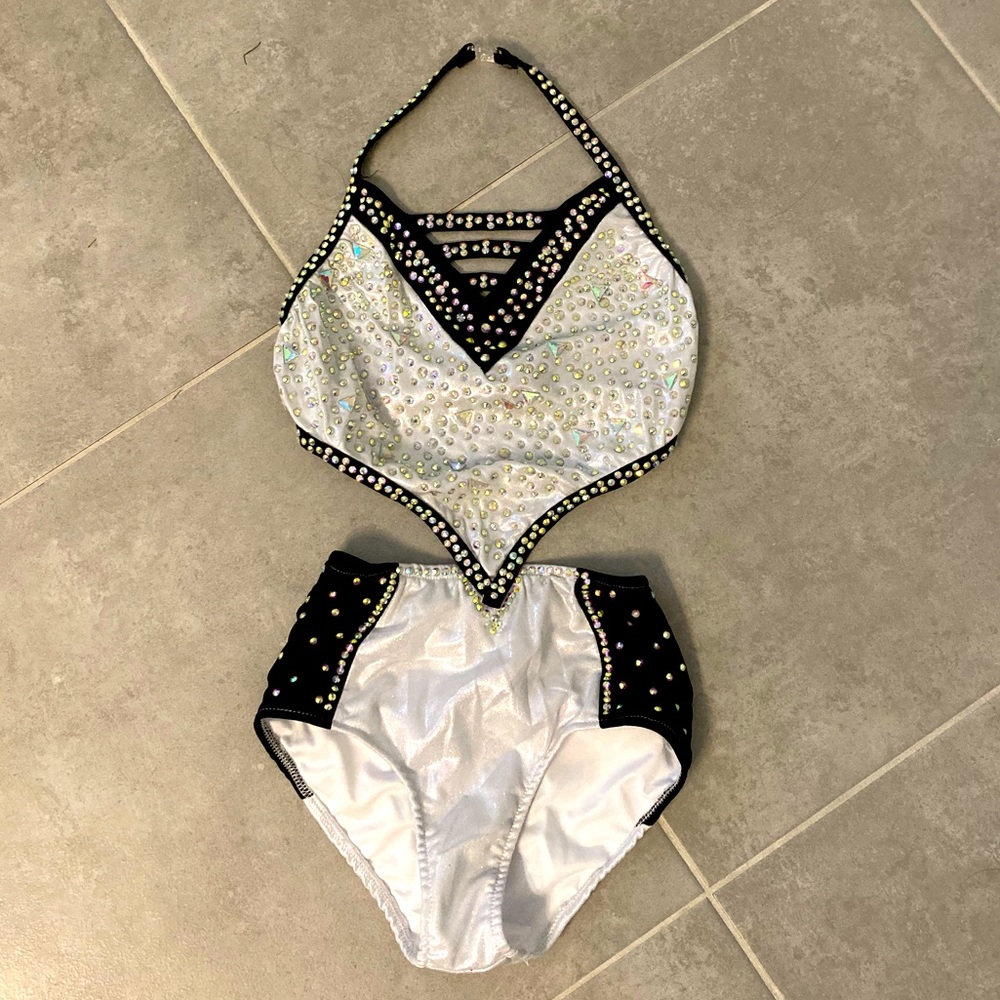 Glamour Dance costume (Size XS)